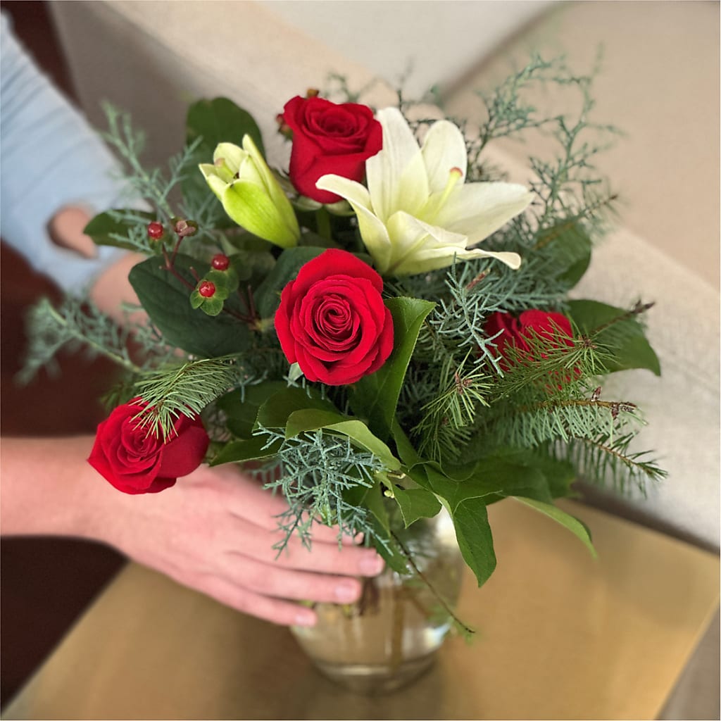 Glittering Lights Bouquet – Floreria Mexico #2, Torrance CA