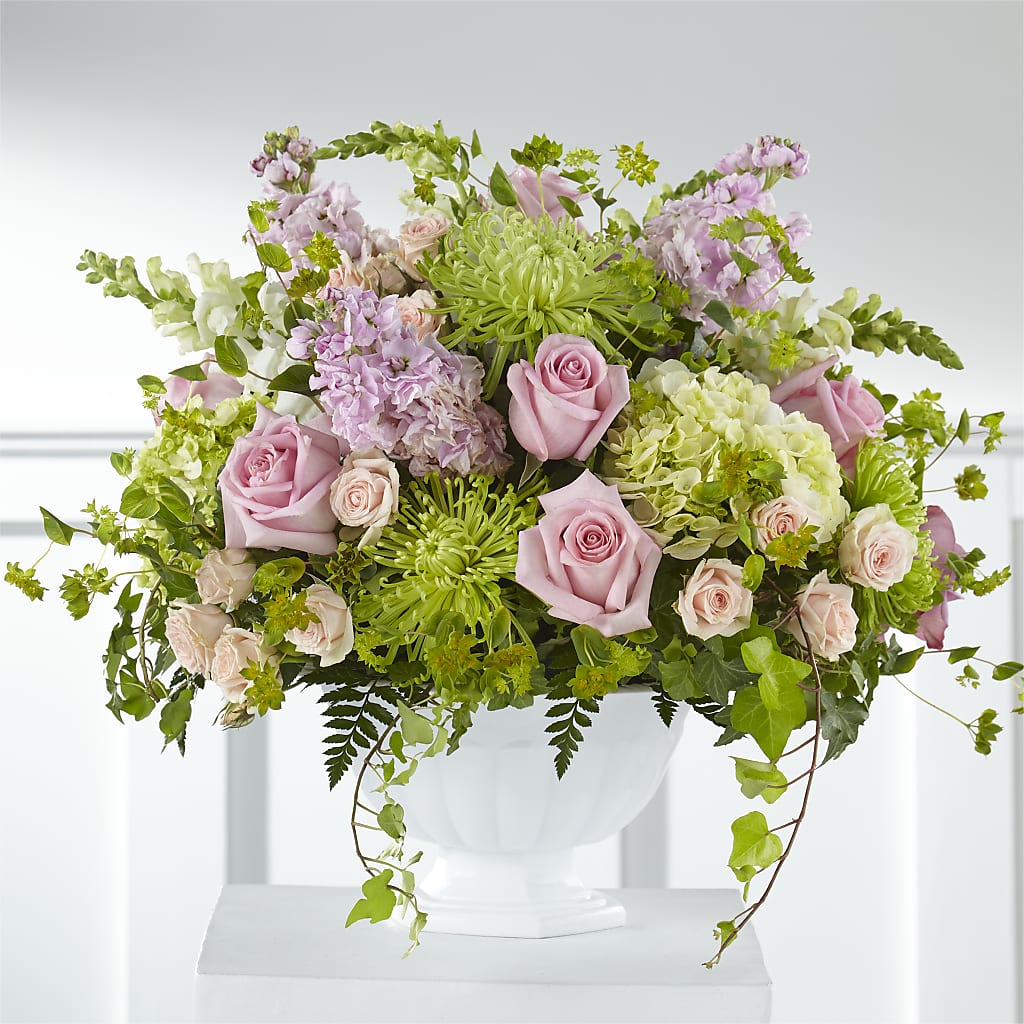 Radiant Embrace Arrangement – Floreria Mexico #2, Torrance CA