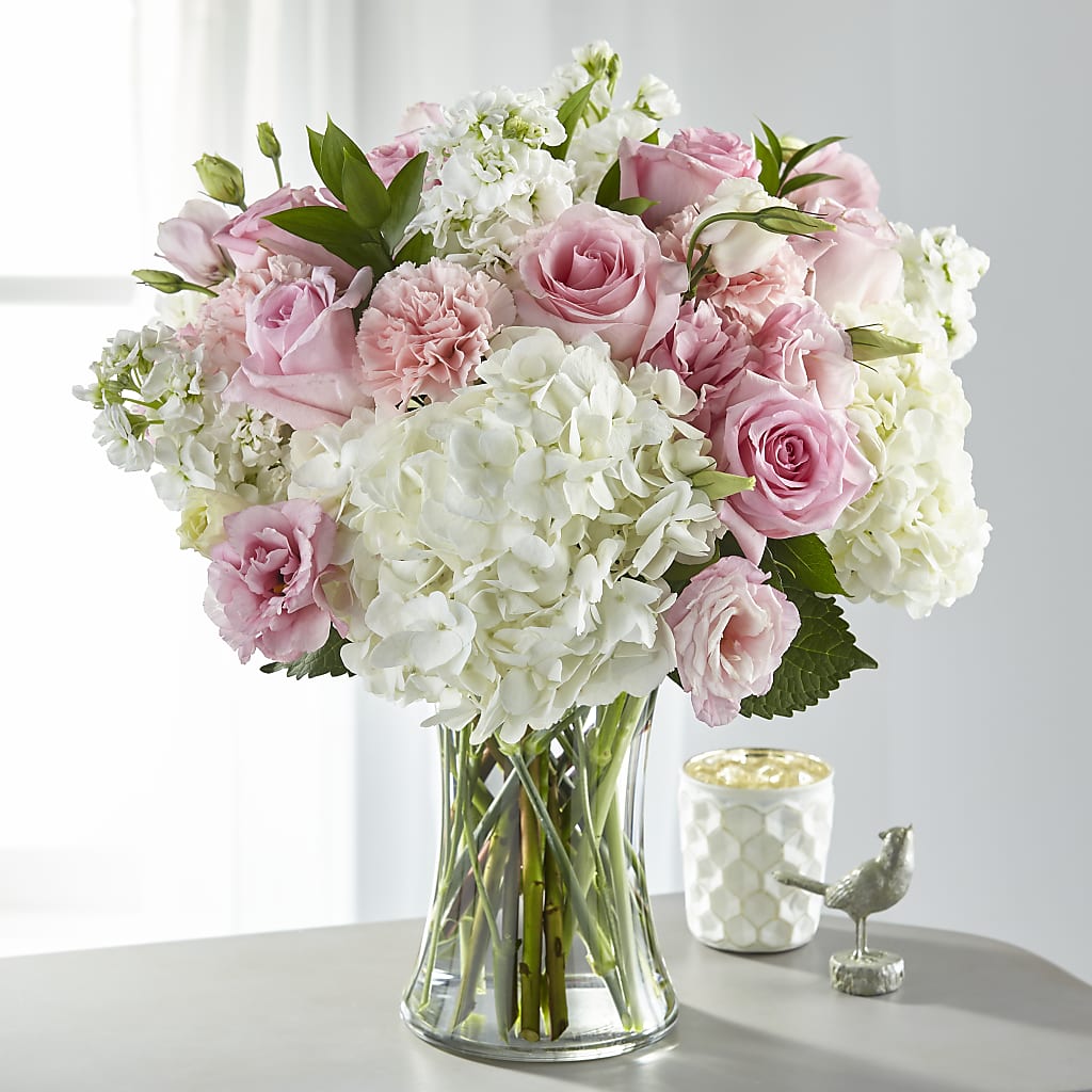 Guiding Grace Bouquet – Floreria Mexico #2, Torrance CA