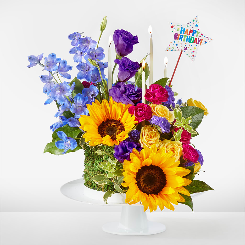 Star of the Day Floral Cake – Floreria Mexico #2, Torrance CA