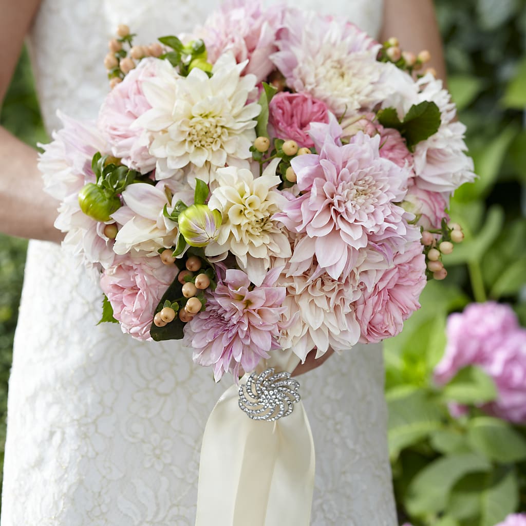 Heart's Promise Bouquet – Floreria Mexico #2, Torrance CA
