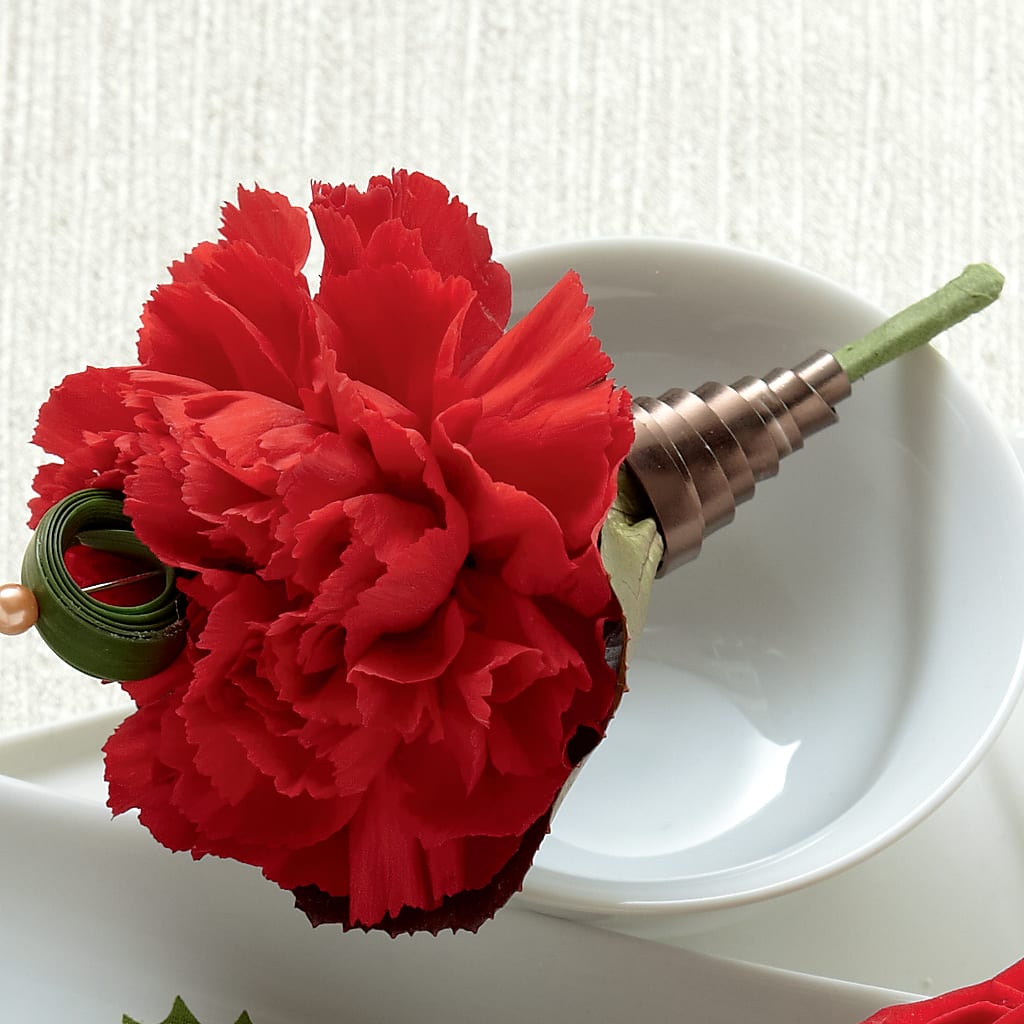 Red Carnation Boutonniere – Floreria Mexico #2, Torrance CA