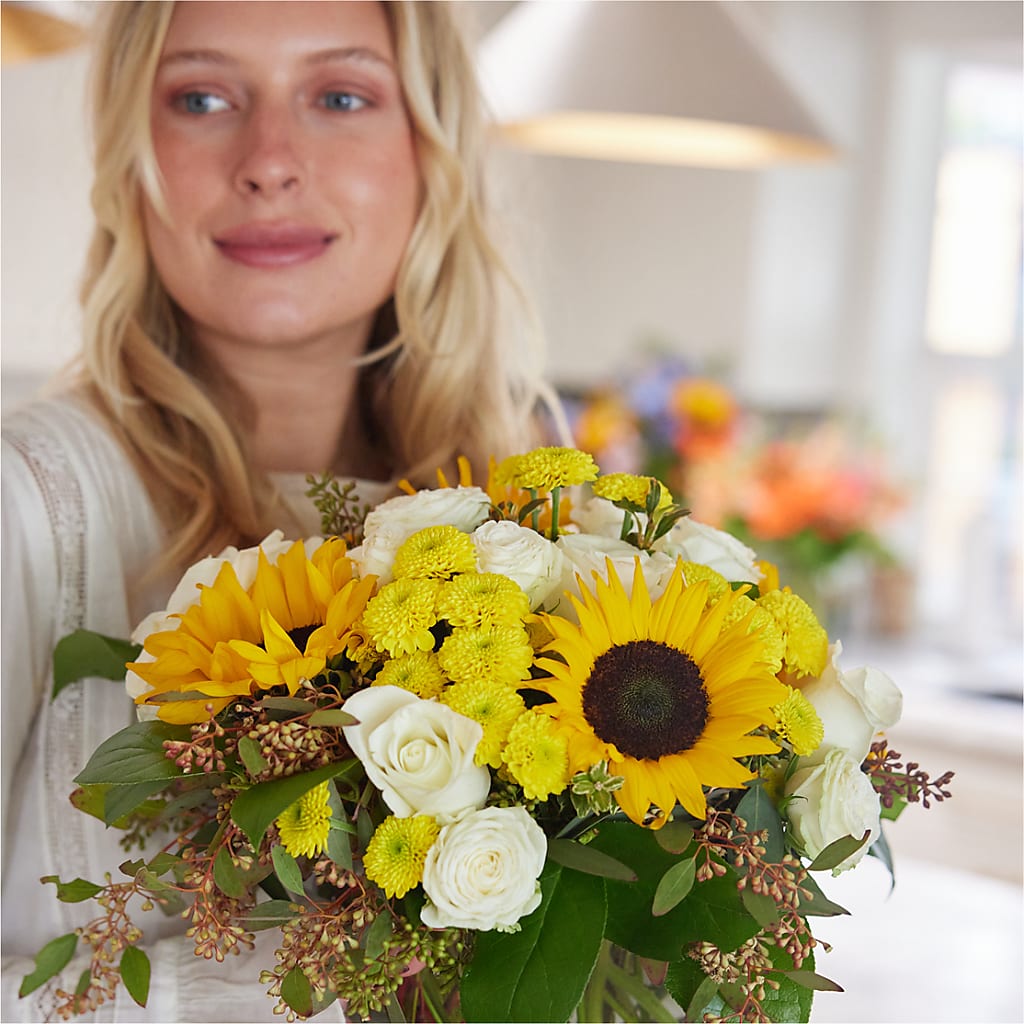 Luminous Morning Bouquet –  Floreria Mexico #2, Torrance CA