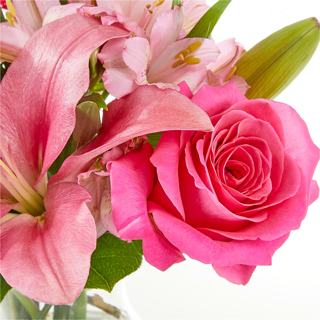 Lots of Love Bouquet –  Floreria Mexico #2, Torrance CA