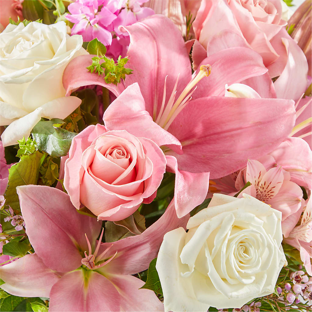 Ethereal Beauty Bouquet –  Floreria Mexico #2, Torrance CA