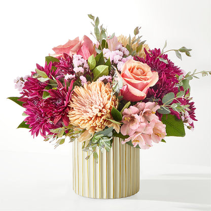 Berry Cobbler Bouquet with Ivory Vase –  Floreria Mexico #2, Torrance CA