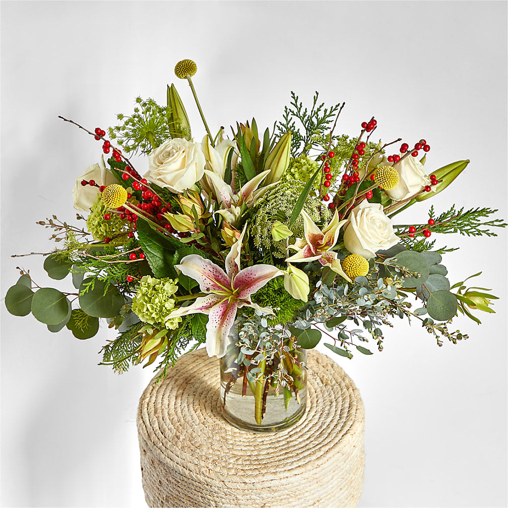 Berry & Bright Bouquet –  Floreria Mexico #2, Torrance CA