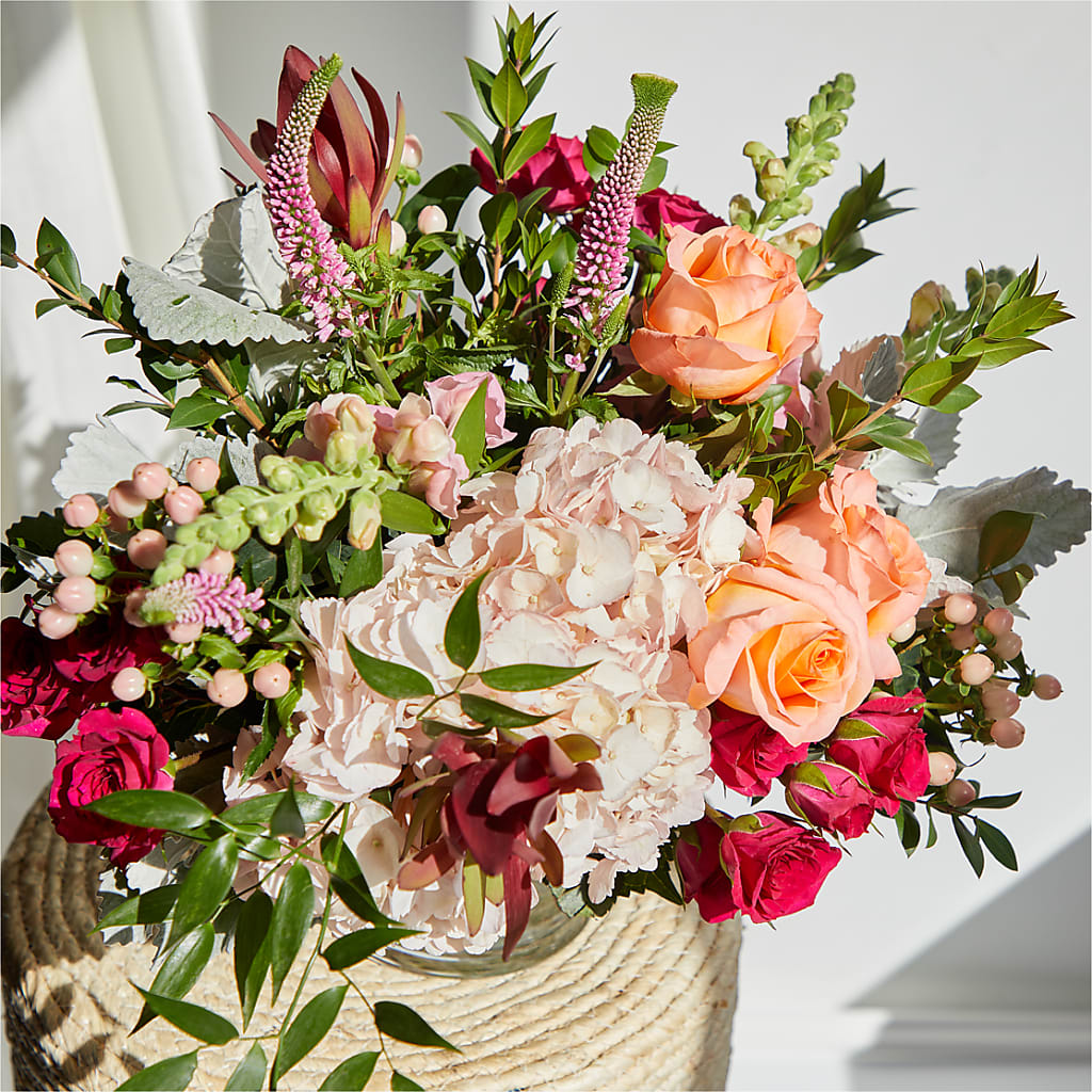 Glitz & Glam Bouquet –  Floreria Mexico #2, Torrance CA