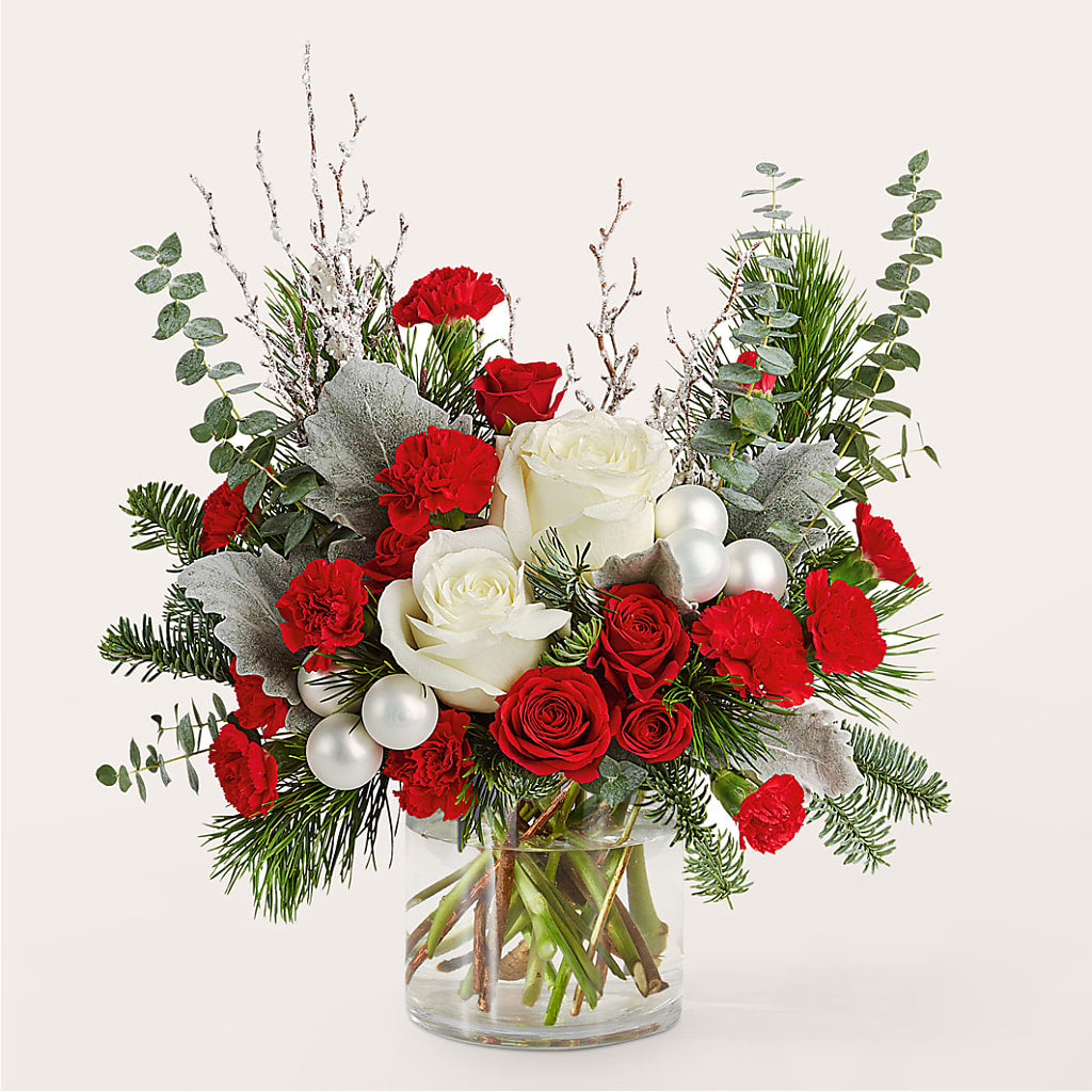 Trimming the Tree Bouquet –  Floreria Mexico #2, Torrance CA